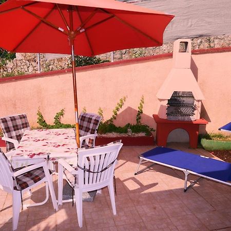 Apartman Nelamore - Krk Town, 300 Meters To The Beach Extérieur photo